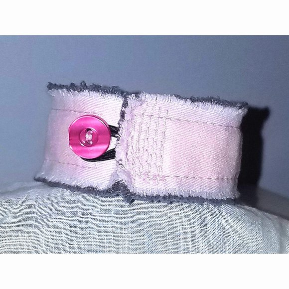 Fearless Bracelet Taylor Swift Gift No Fear Motivational Inspirational Message - Picture 8 of 11